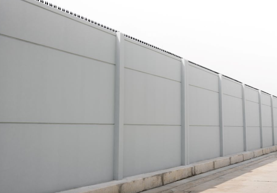 Concrete fencing