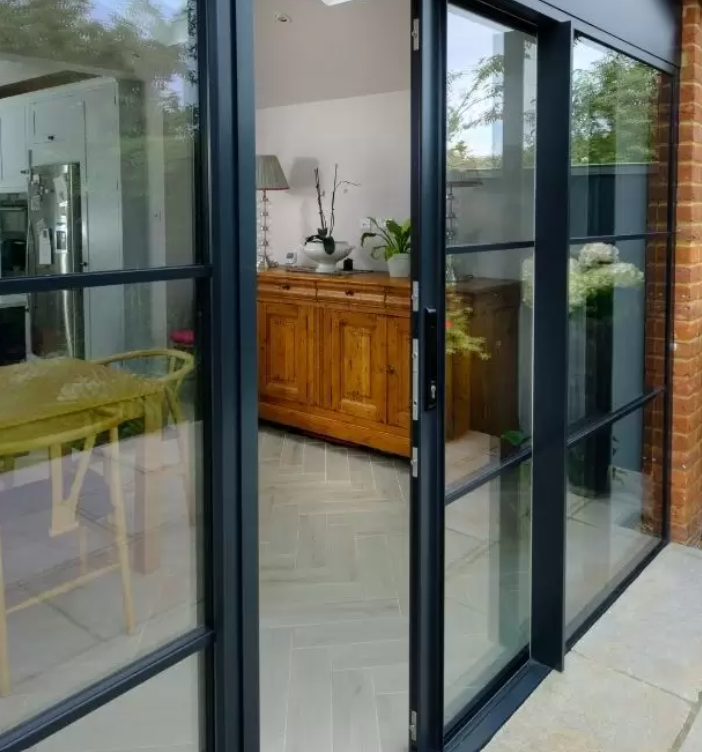 Sliding door